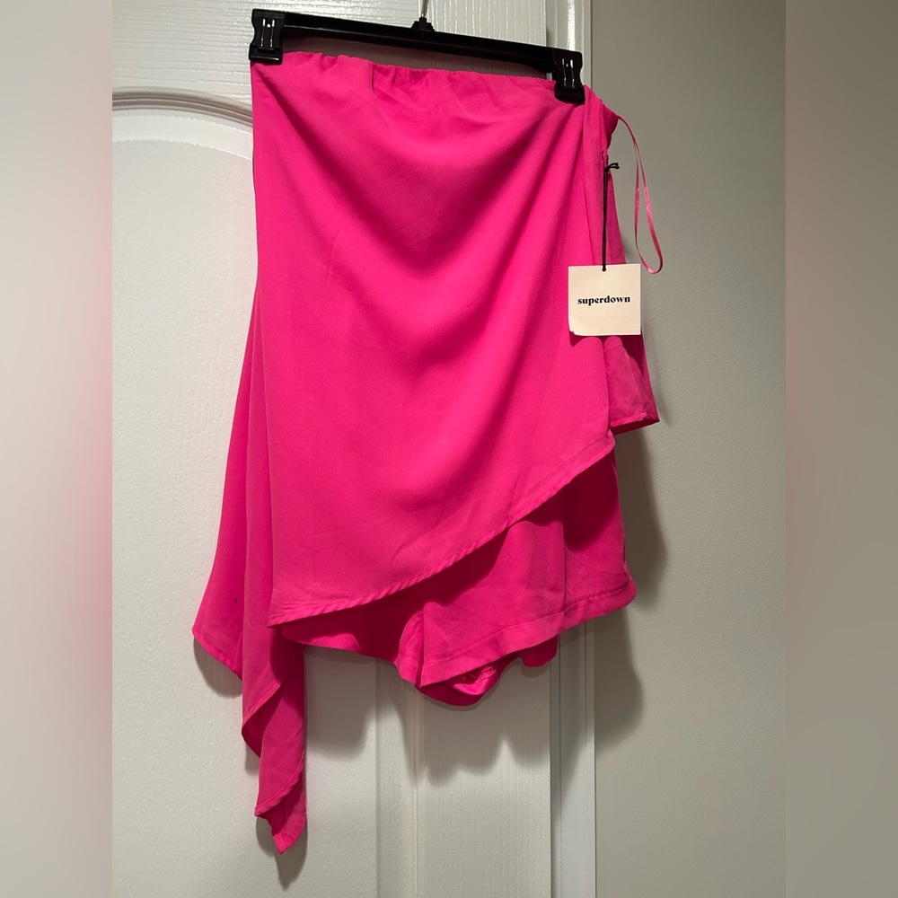 Beautiful pink strapless romper